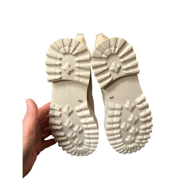 Vince Camuto Women's Meendey Chelsea Pull On Bootie Boot Size 9M Milky White NIB - Picture 7 of 8